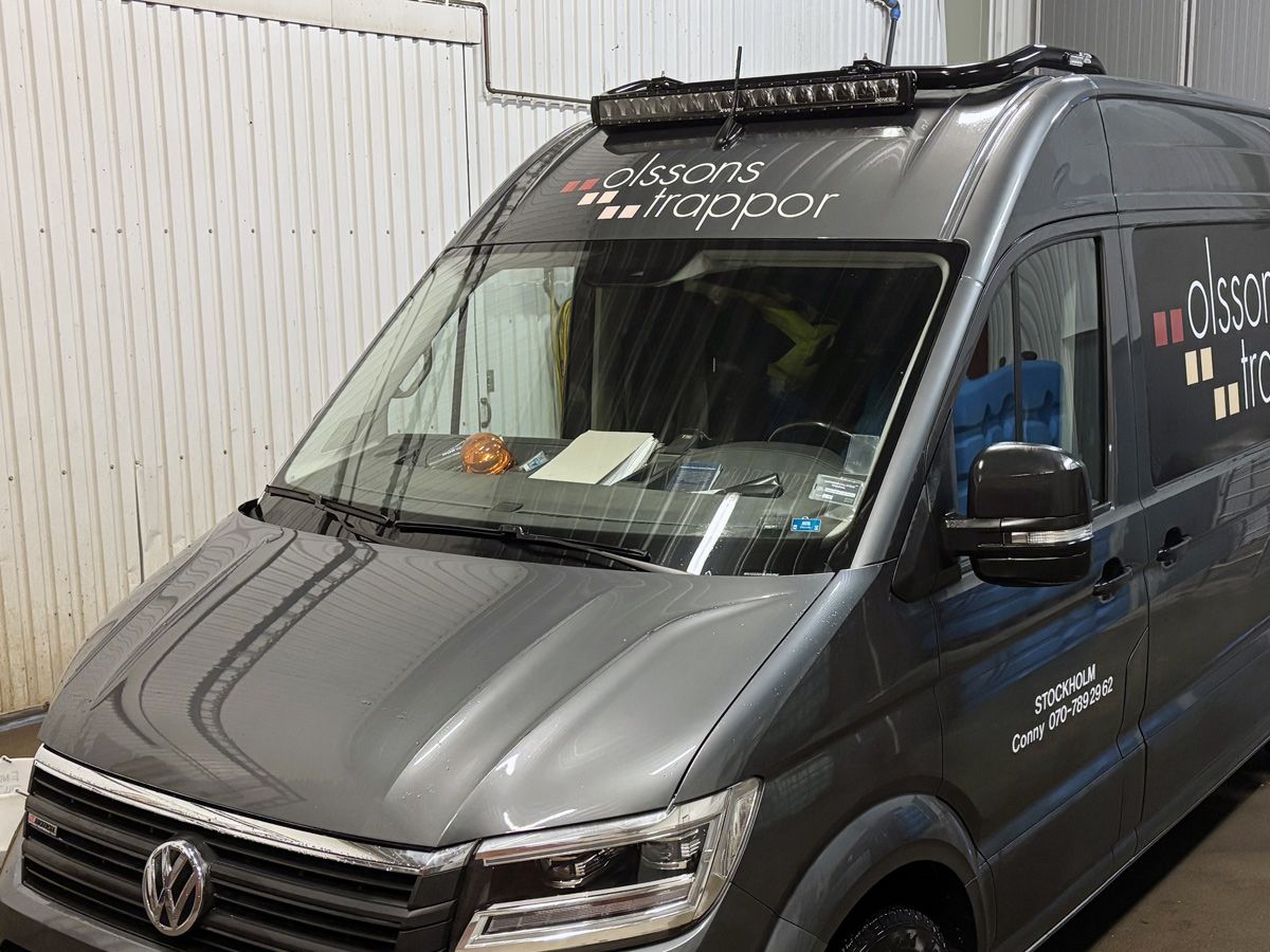 T-RACK VW Crafter H3 17- etummainen korkea kattokaari