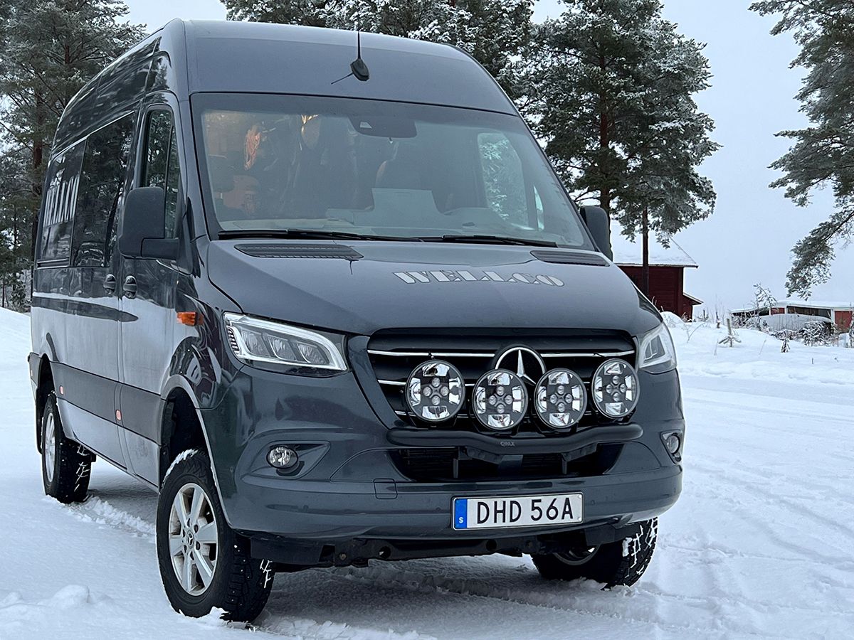 Q-LIGHT Mercedes Sprinter 18- lisävaloteline (lisävalokaari) 4 valolle