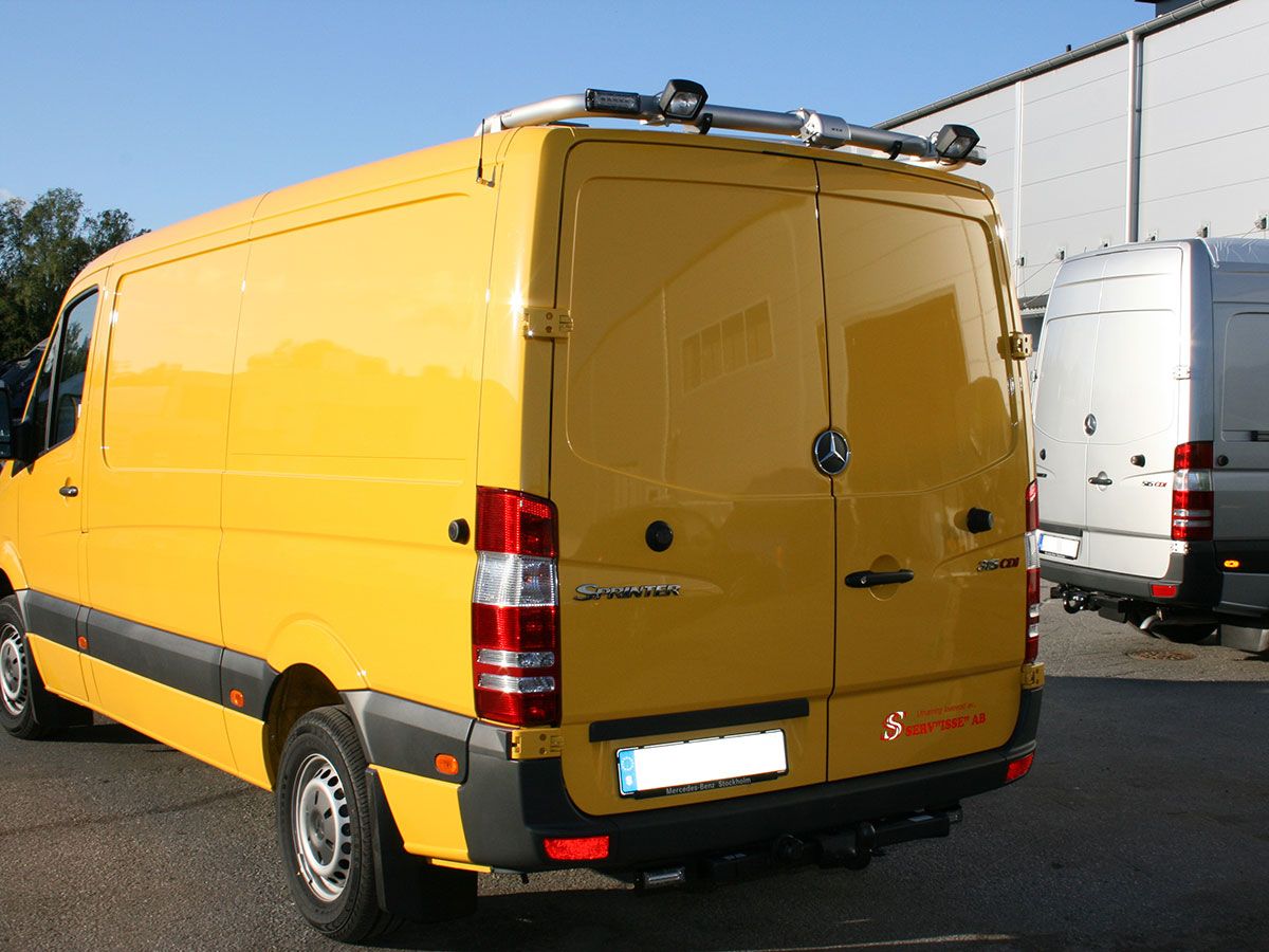 T-RACK takimmainen kattokaari Mercedes Sprinter H1 07-