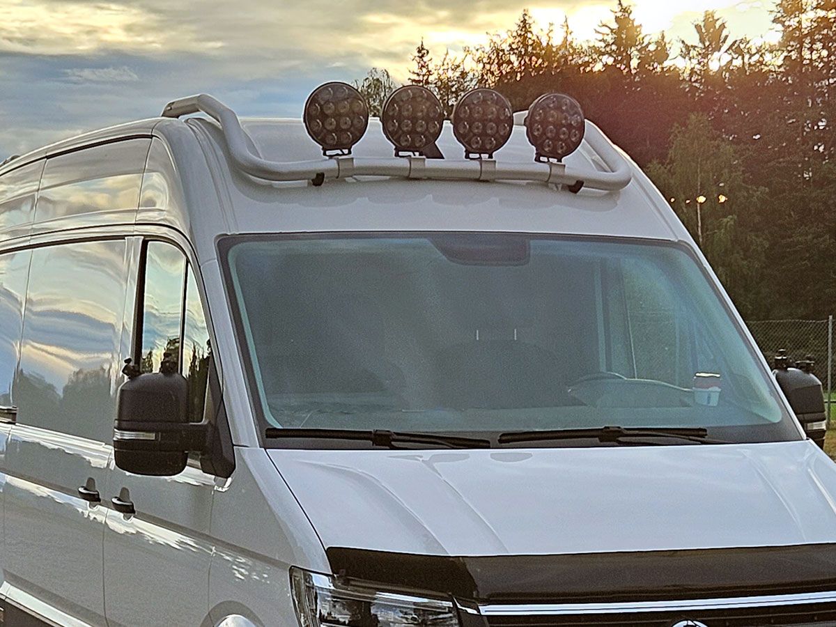 T-RACK VW Crafter H3 17- etummainen matala kattokaari