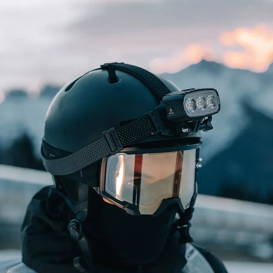 Scoutlite MEGLE 6000lm & Magicshine MJ-6118 lisäakku