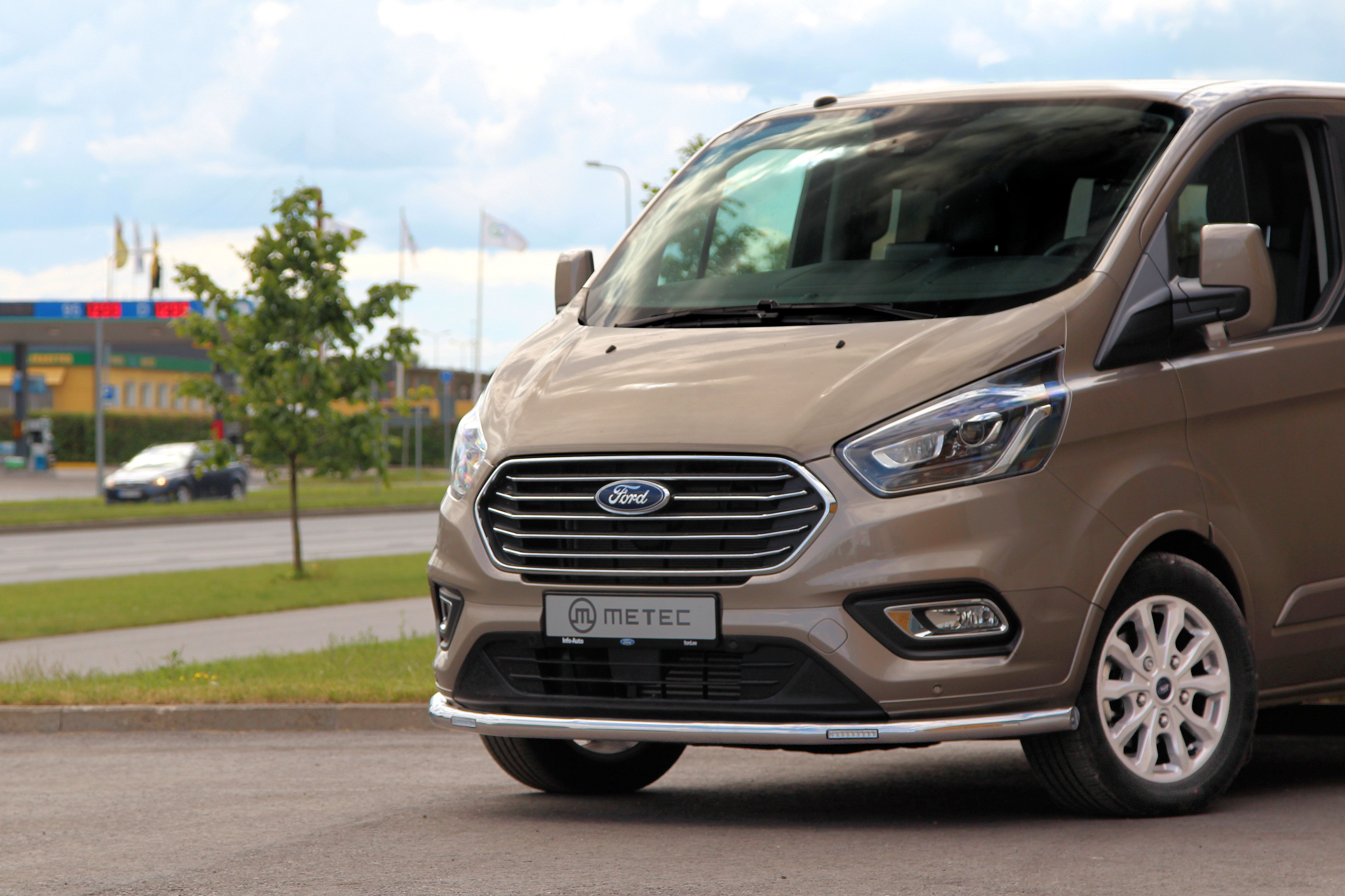 Etuhelmaputki (LED), Ford Transit Custom 2018-