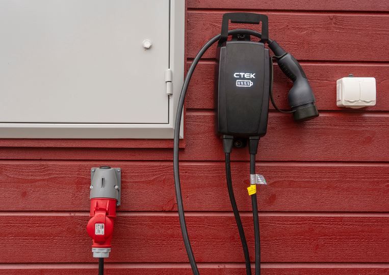 CTEK NJORD GO Sähköauton latausasema TYPE2