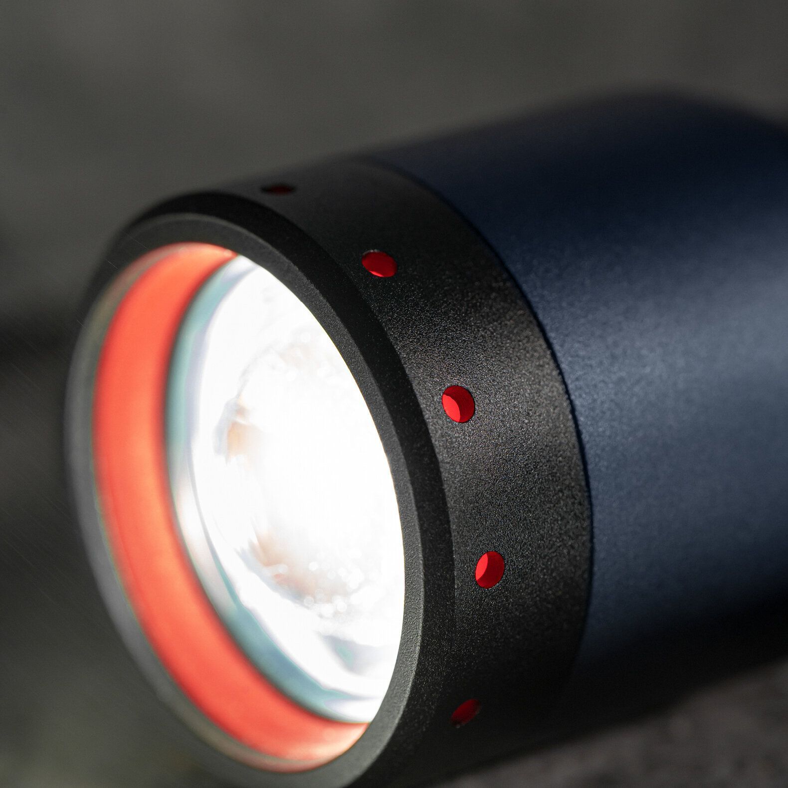 Ledlenser P7R taskulamppu, 25th Anniversary Edition, 2000lm