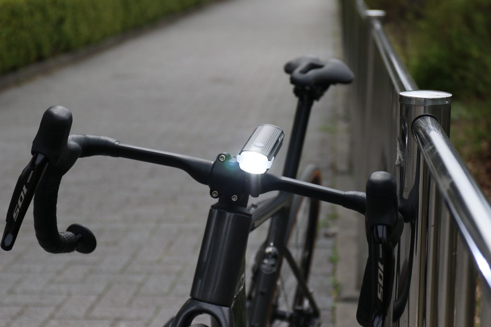 CatEye AMP1300 polkupyöränvalo