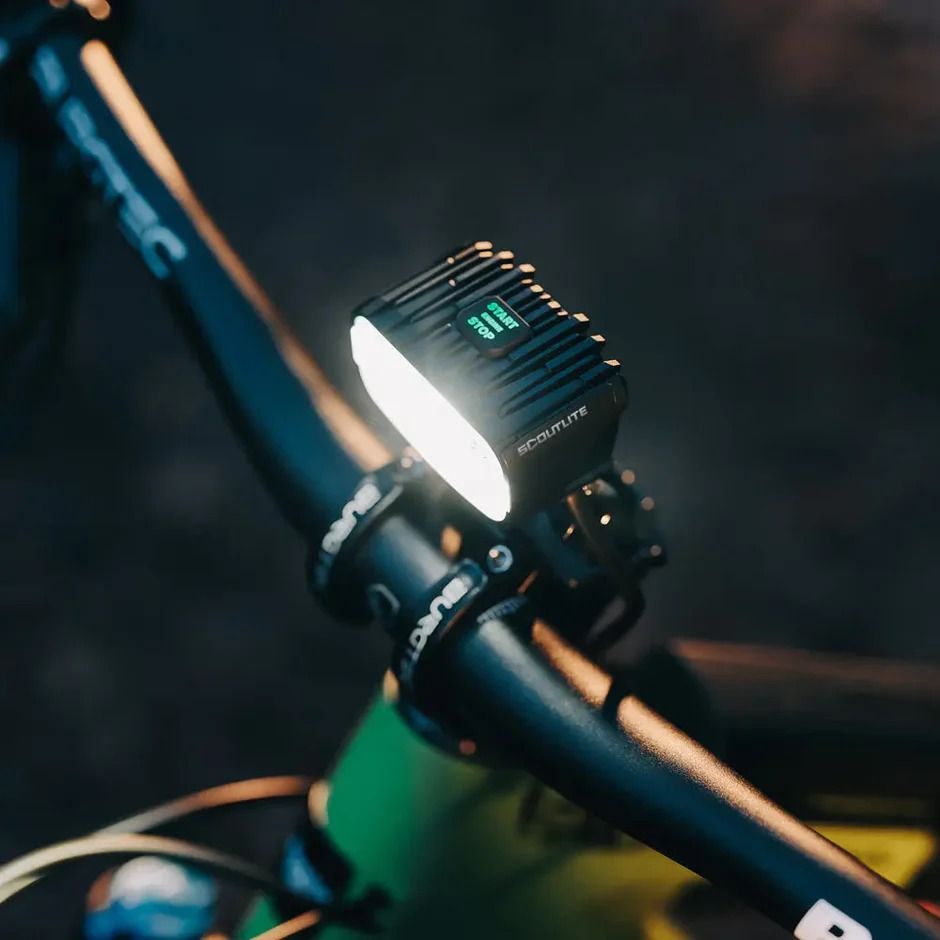 Scoutlite MEGLE 6000lm & Magicshine MJ-6118 lisäakku