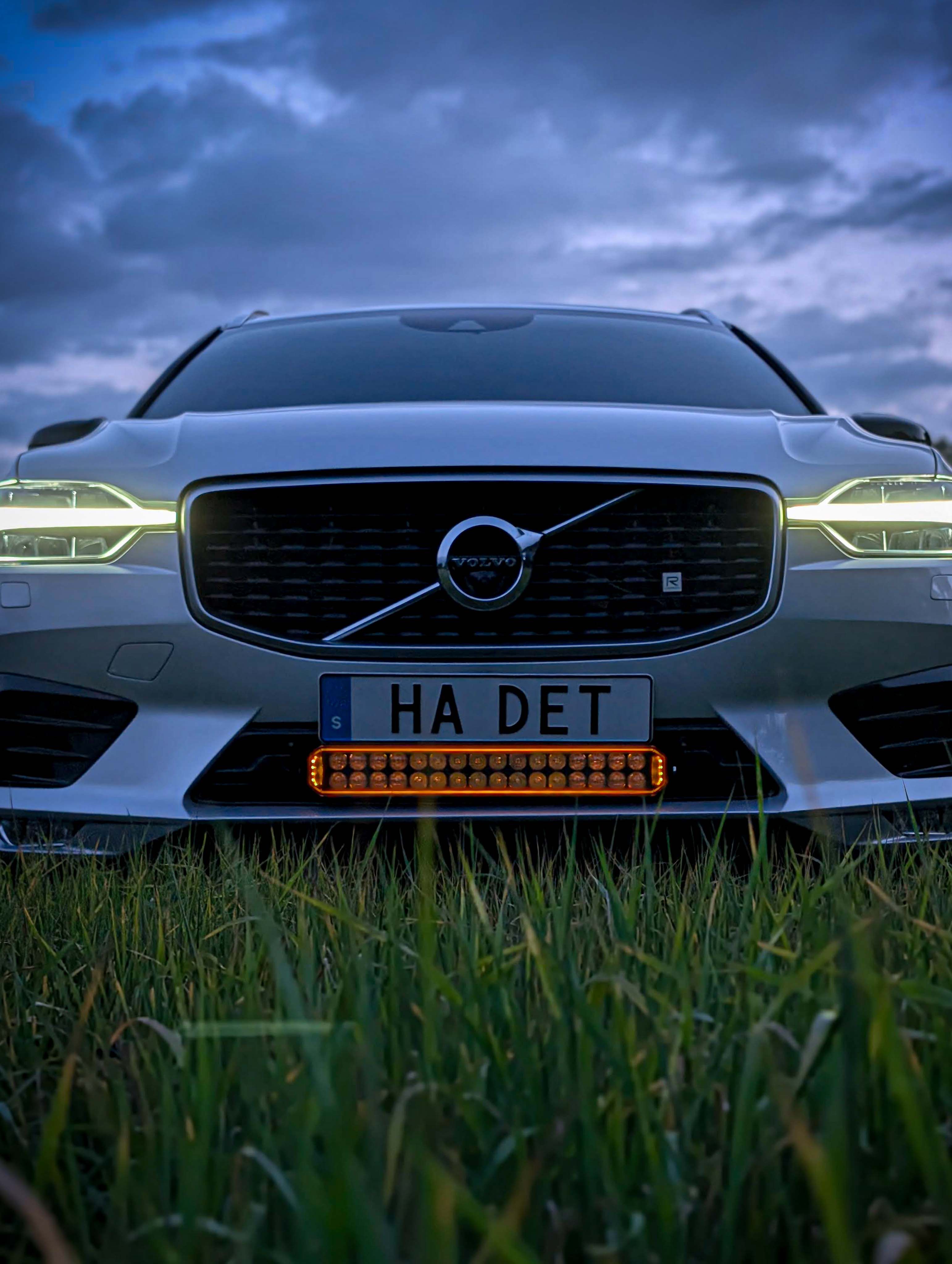 LuminaLights STRIKER MAX LED-Lisävalopaaneli 22''