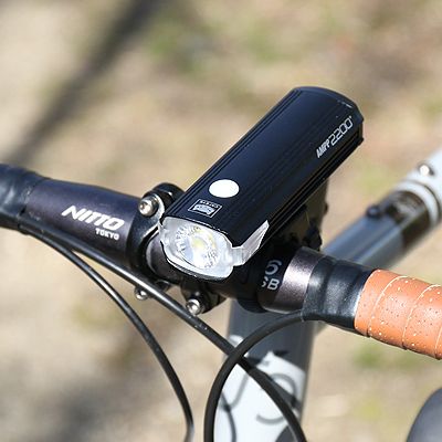 CatEye AMPP2200 Polkupyörän valo