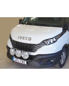 Q-LIGHT II Iveco Daily 19- lisävaloteline (lisävalokaari) enintään 3 valolle