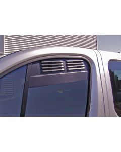 Ilmanvaihtosäleikkö Vivaro, Trafic ja Primastar 2014-