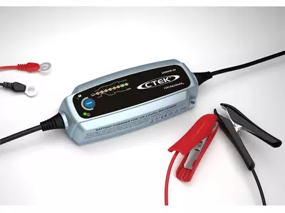 Automaattilaturi CTEK Lithium XS, 5,0A, 12V - Pienet alle 10A laturit - 5002010550 - 1