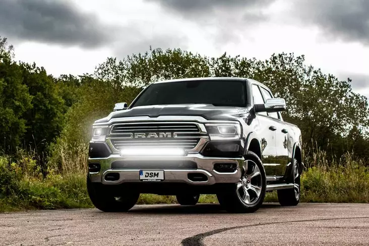 LED-lisävalopaketti DSM Dodge RAM 1500 2019+ - Dodge lisävalot - 7000010241 - 1
