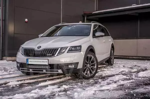 LED-lisävalopaketti DSM Premium Plus - Skoda lisävalot - 8020100241 - 1