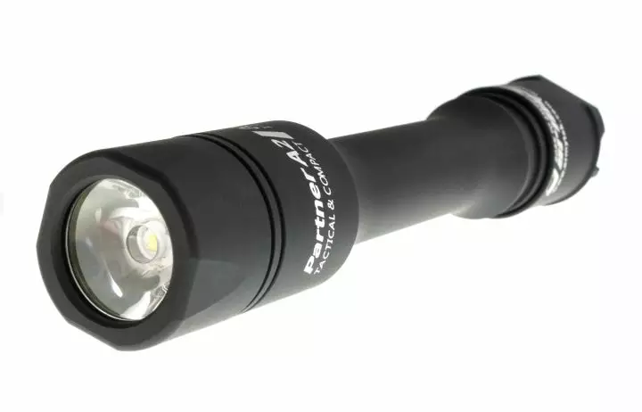 LED-Taskulamppu Armytek Partner A2 v3 - Taskulamput - 5010202433 - 0