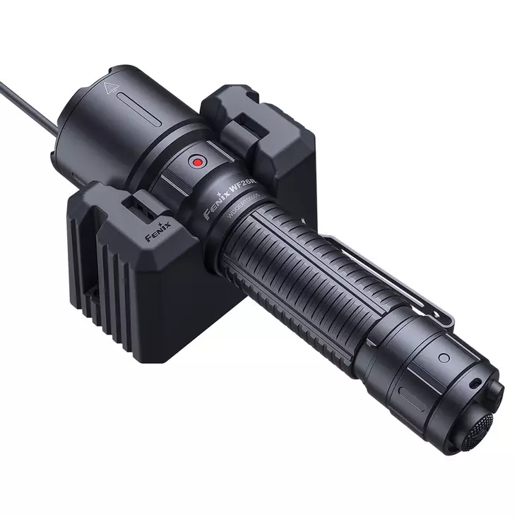 Fenix WF26R, 3000lm Taskulamppu, lataustelakalla - Taskulamput - 8020107616 - 1
