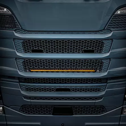 Strands Siberia SR 32" LED-lisävalopaketti Scania - Merkkikohtaiset lisävalot kuorma-autoon - 8020106707 - 1