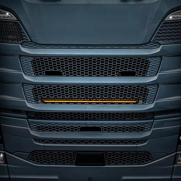 Strands Siberia SR 32" LED-lisävalopaketti Scania - Merkkikohtaiset lisävalot kuorma-autoon - 8020106707 - 1