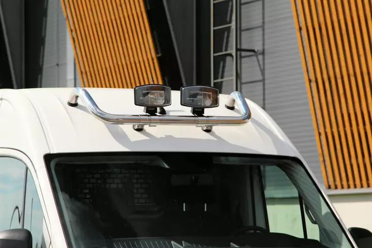 Valorauta katolle Polished Iveco Daily 24- - Valoraudat pakettiautoon - 8020102127 - 2
