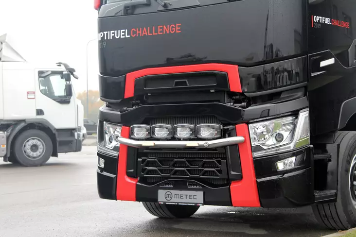 Valoteline City LED-tasovilkuilla, Renault T-serie 2014-, Metec - Valoraudat pakettiautoon - 8020103057 - 1