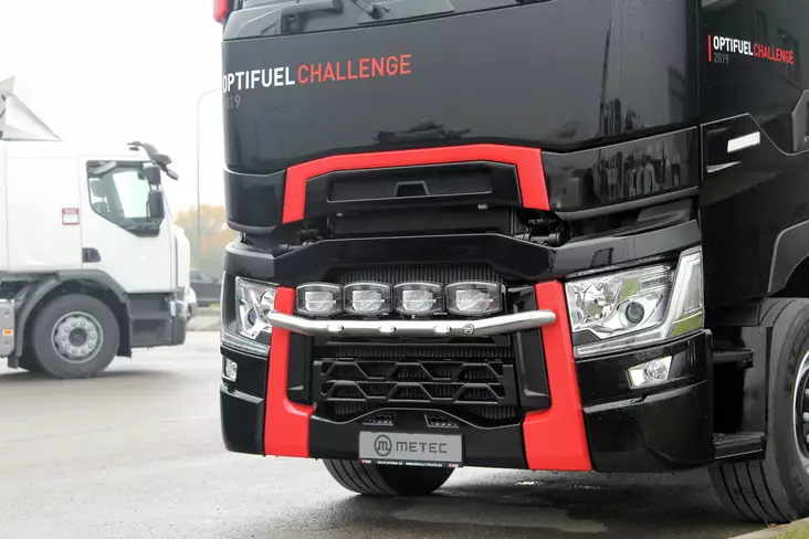 Valoteline City LED-äärivaloilla, Renault T-serie 2014-, Metec - Valoraudat pakettiautoon - 8020103058 - 1