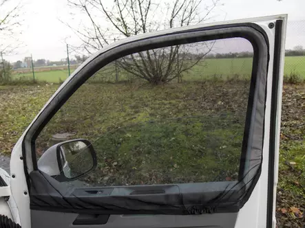 Hyönteisverkko magneetilla Citroën Jumper/Fiat Ducato/Peugeot Boxer >2006 Ohjaamon ikkuna - Hyttysverkot - 8020112589 - 1