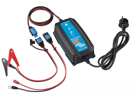 Victron Energy Blue Smart Power 15A 12V akkulaturi (bluetooth) - Tehokkaat yli 10A laturit - 8020100949 - 2